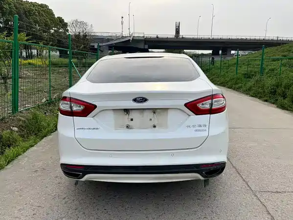 Ford Mondeo 2013