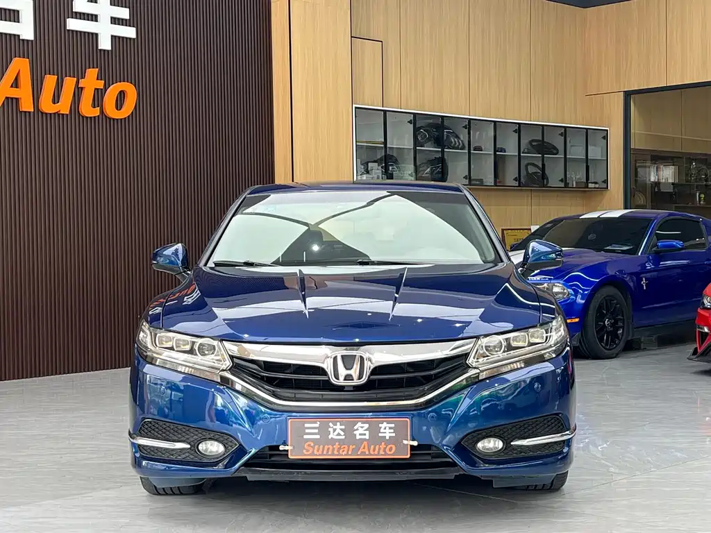 Honda Spirior 2015 — фото 2