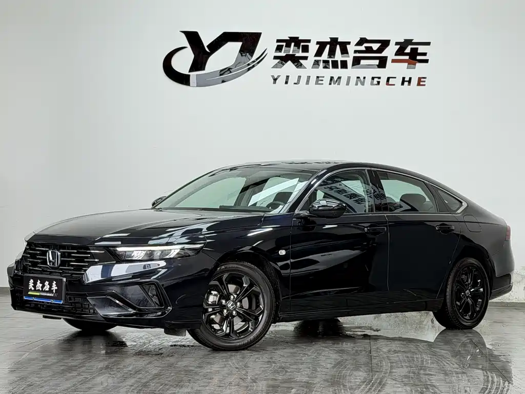 Honda Accord 2026 — фото 1