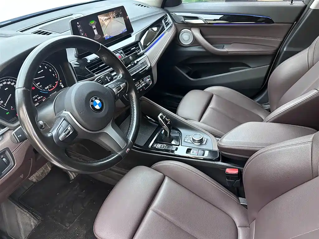 BMW X2 2022 — фото 8