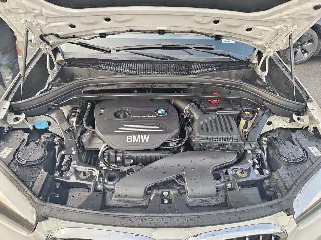 BMW X1 2017 — фото 19