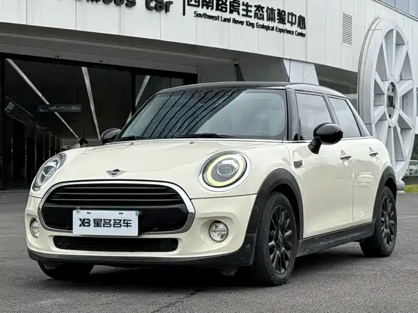 MINI MINI 2019