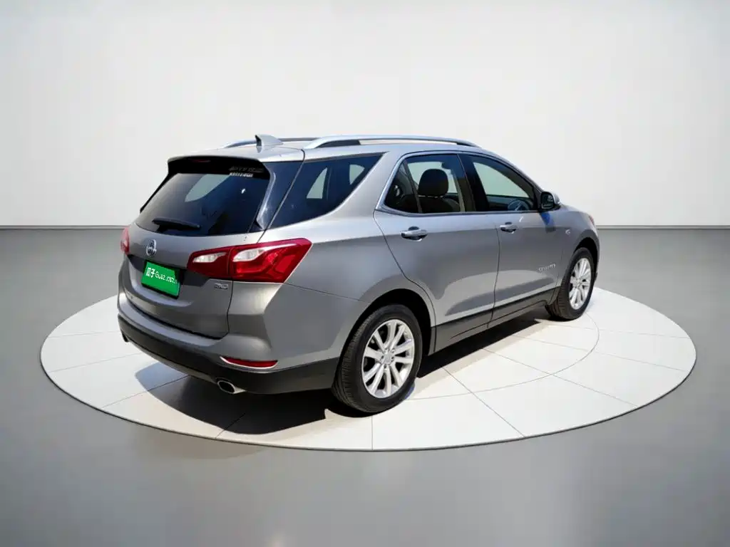 Chevrolet Equinox 2018 — фото 6