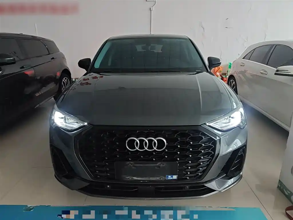 Audi Q3 Sportback 2022 — фото 3