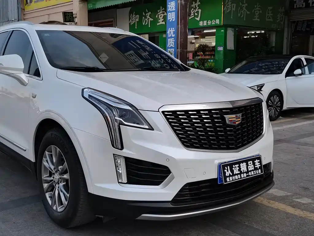 Cadillac XT5 2020 — фото 3