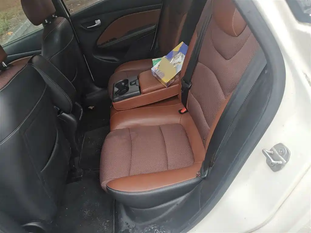 Fiat Viaggio 2018 — фото 15