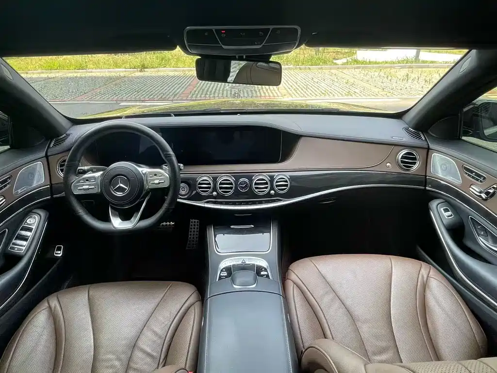 Mercedes-Benz S-Class 2020