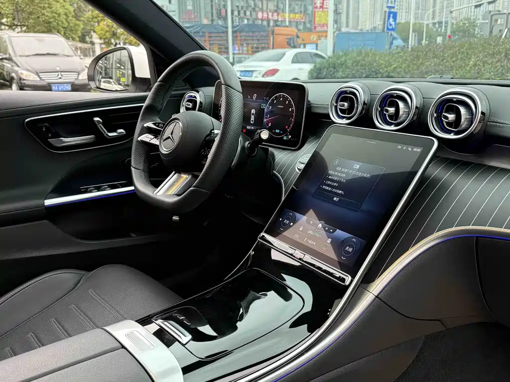 Mercedes-Benz C-Class 2022 — фото 11