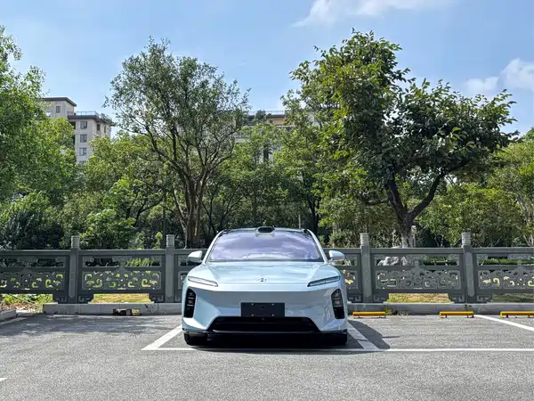 NIO ET5 2025