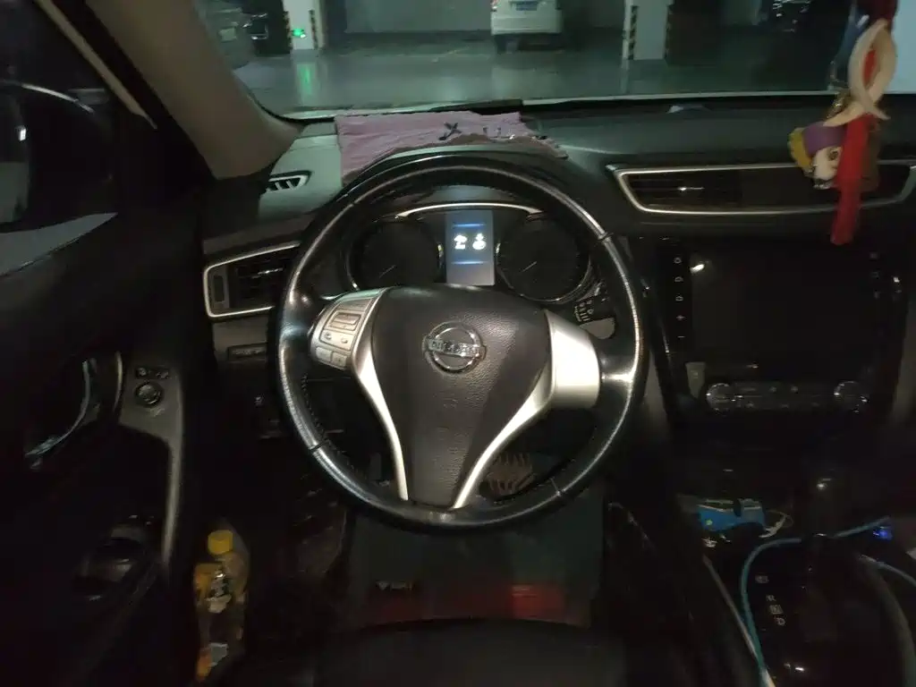 Nissan X-Trail 2015