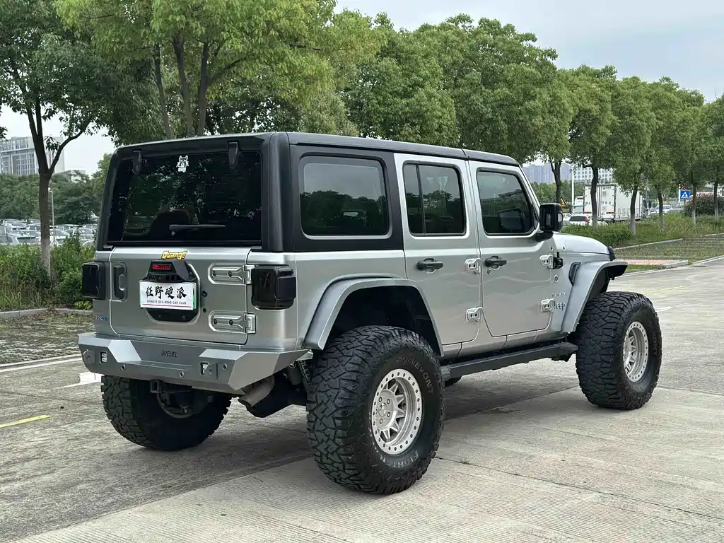 Jeep Wrangler PHEV 2021 — фото 4
