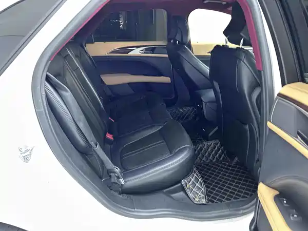 Lincoln MKZ 2020