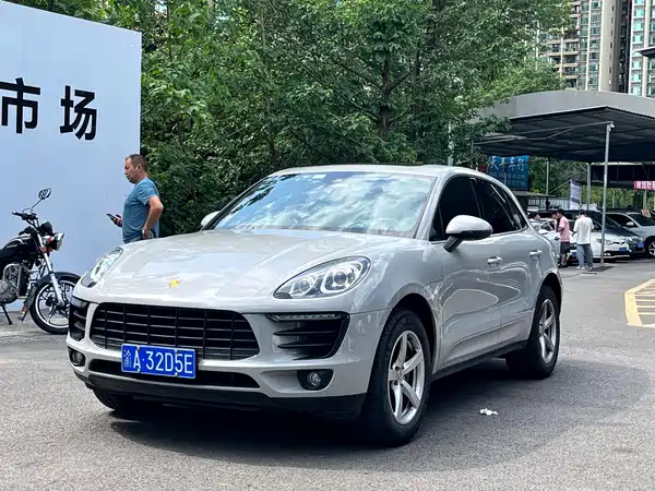 Porsche Macan 2017