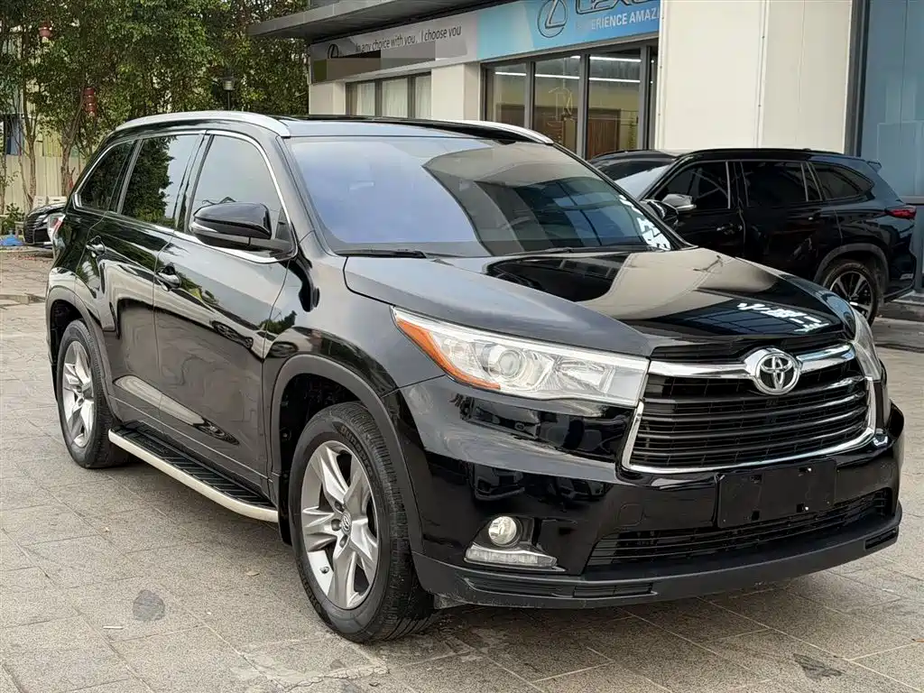 Toyota Highlander 2016 — фото 3
