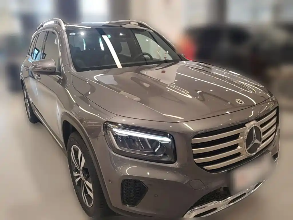 Mercedes-Benz GLB 2024