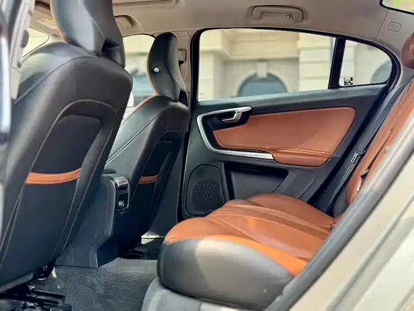 Volvo S60 2018