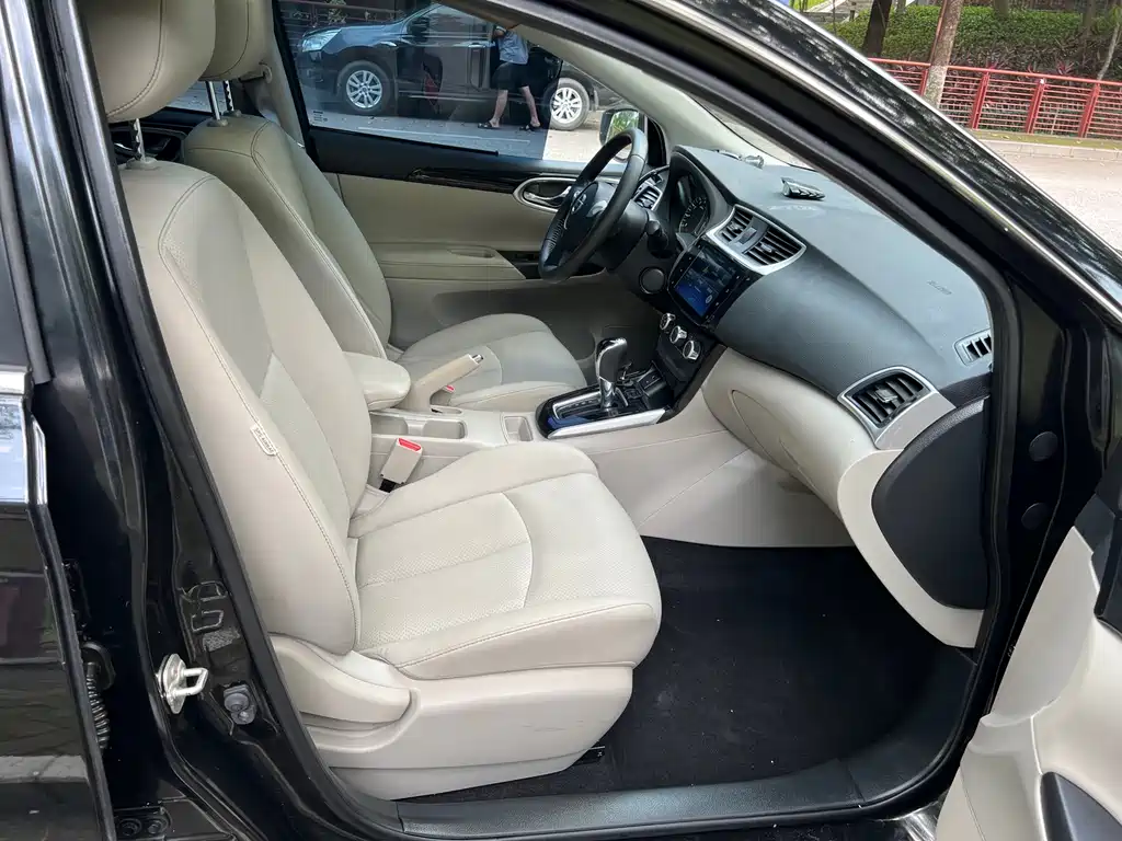 Nissan Sylphy 2019 — фото 10