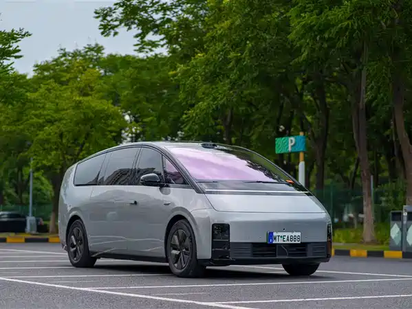 Li Auto MEGA 2026