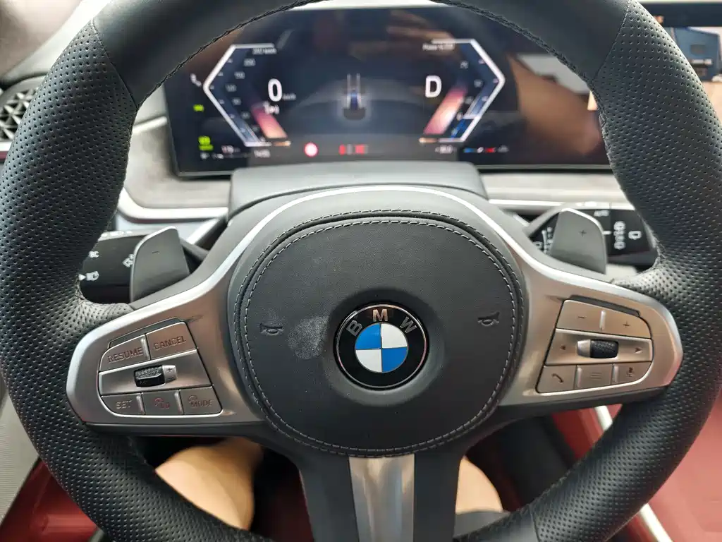 BMW X5 2025 — фото 12