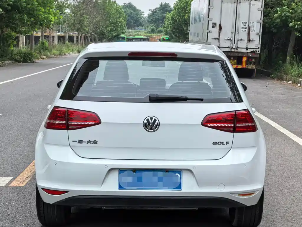Volkswagen Golf 2015