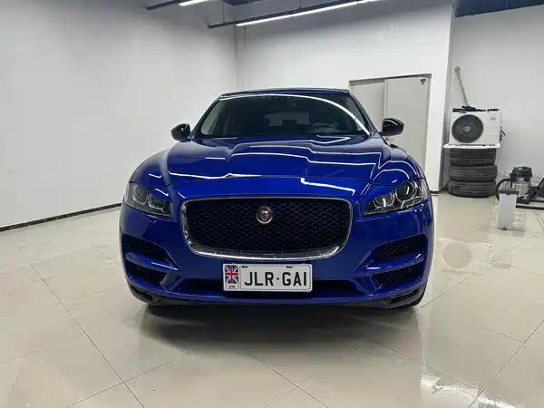 Jaguar F-PACE 2018