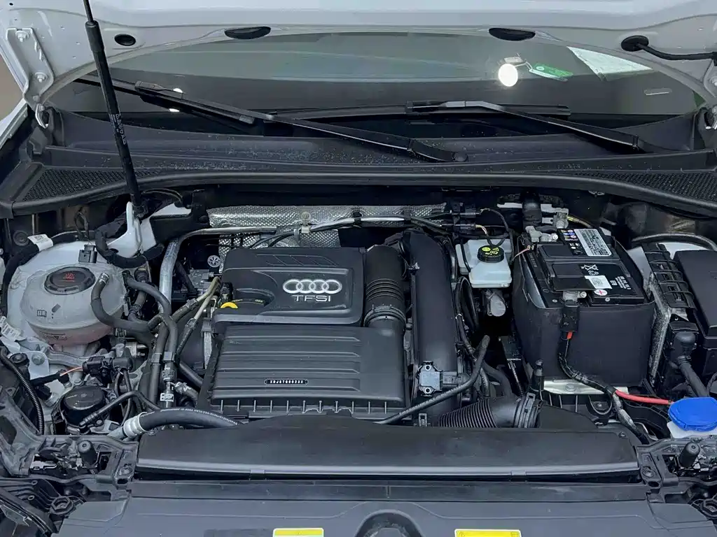 Audi Q3 2023 — фото 15