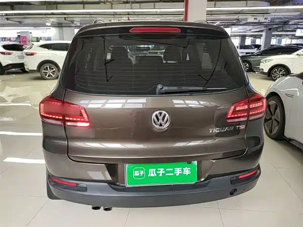 Volkswagen Tiguan 2015