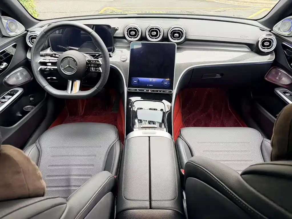 Mercedes-Benz C-Class 2023 — фото 11