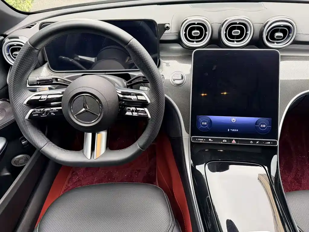 Mercedes-Benz C-Class 2023 — фото 12