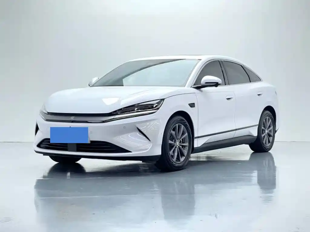 BYD Qin L 2026 — фото 1