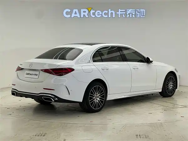 Mercedes-Benz C-Class 2025