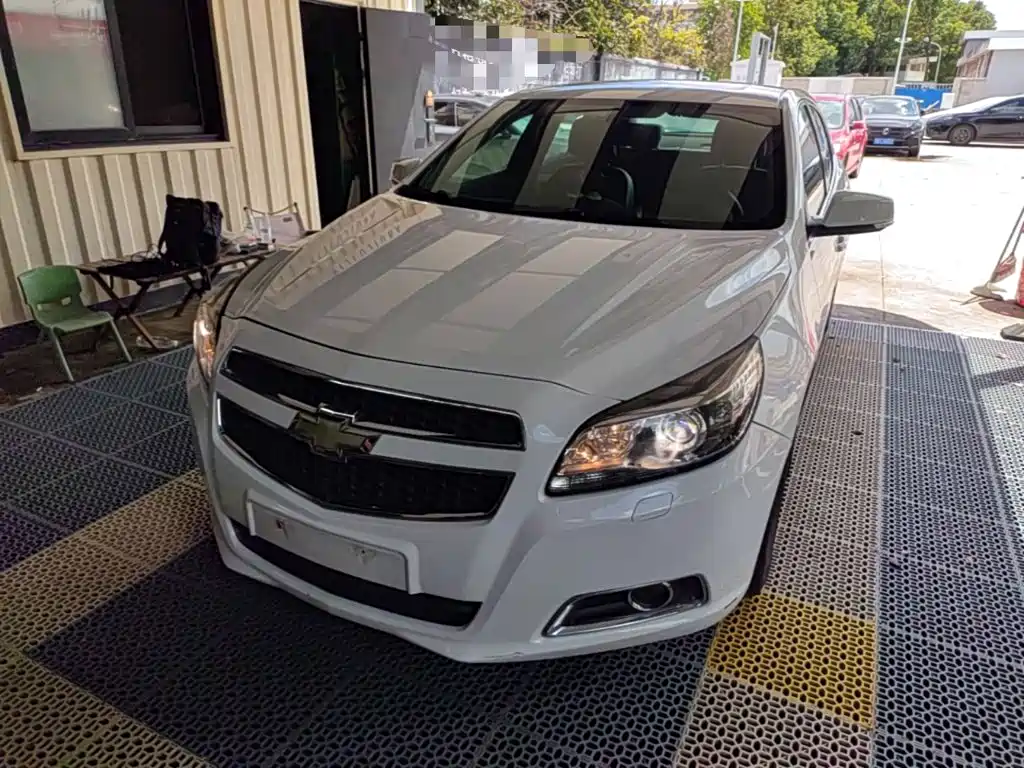 Chevrolet Malibu 2015 — фото 1