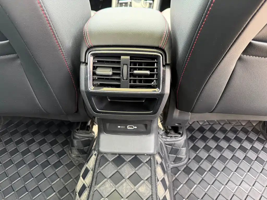Skoda Karoq 2022 — фото 20