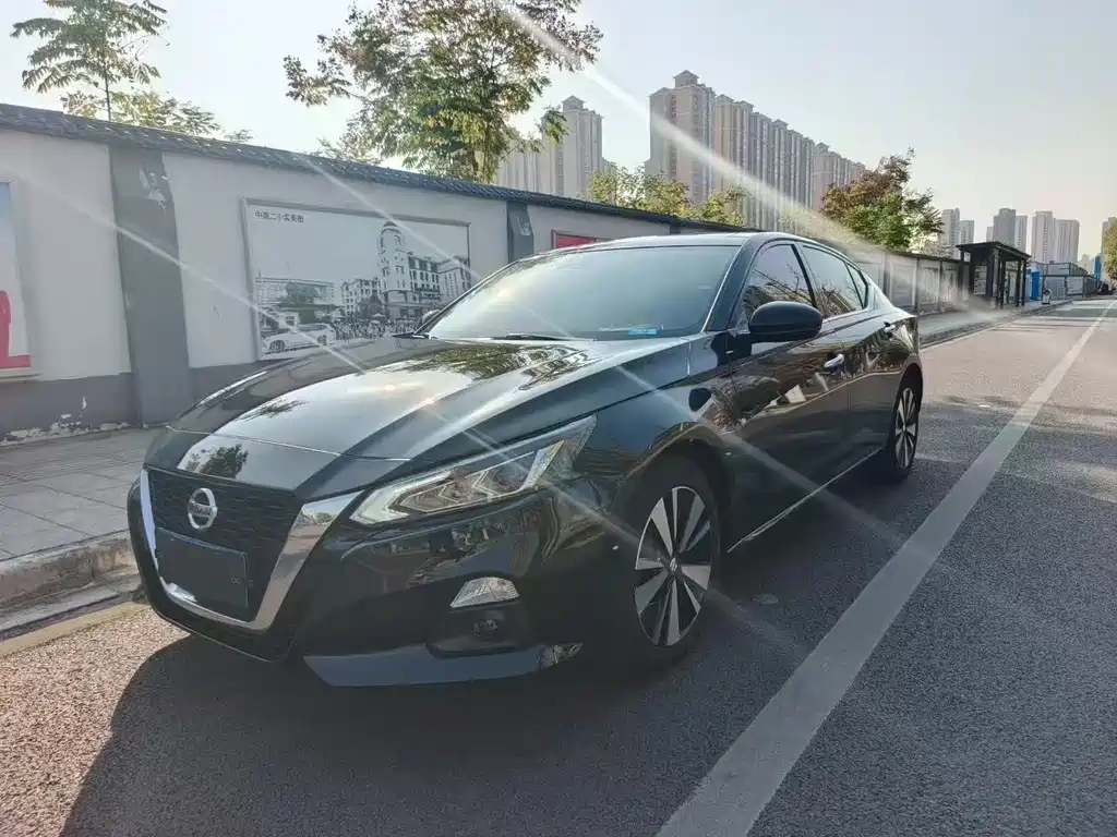 Nissan Teana 2021