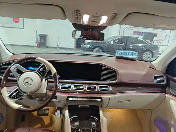 Mercedes-Benz Maybach GLS 2022