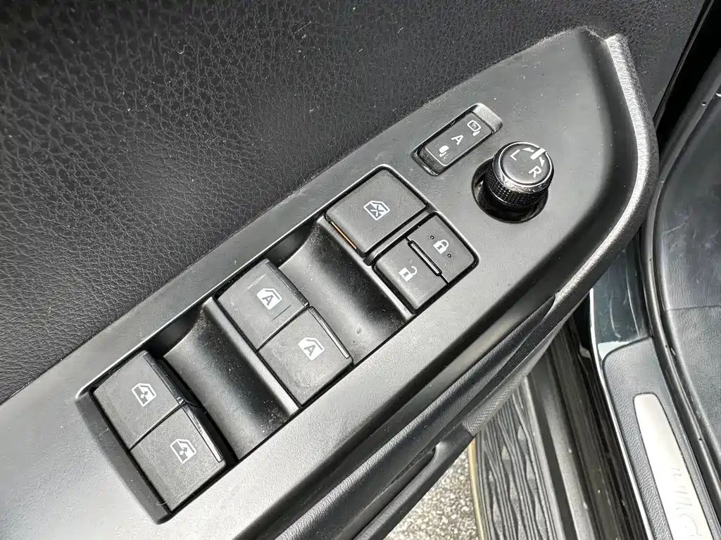 Toyota Highlander 2021 — фото 12