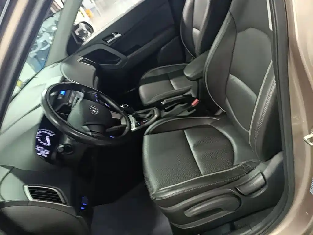 Hyundai ix25 2015 — фото 15