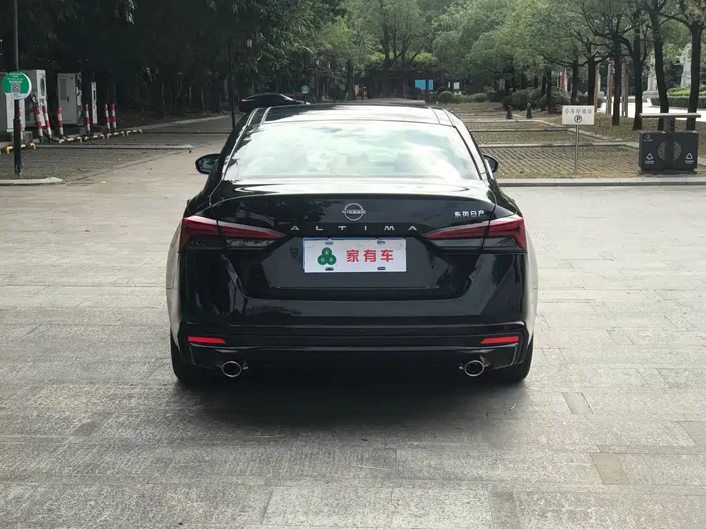 Nissan Teana 2023 — фото 13
