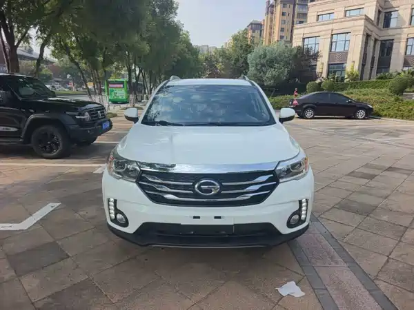 GAC Trumpchi GS4 2016