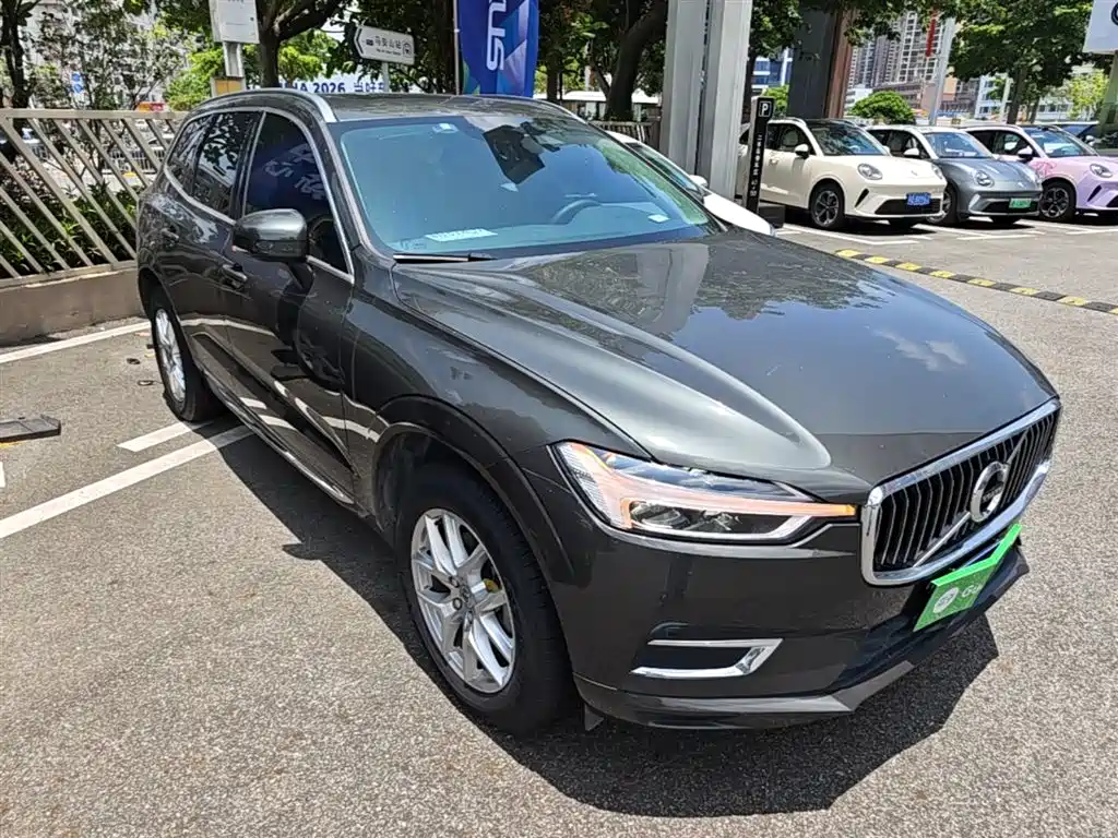 Volvo XC60 2020 — фото 4