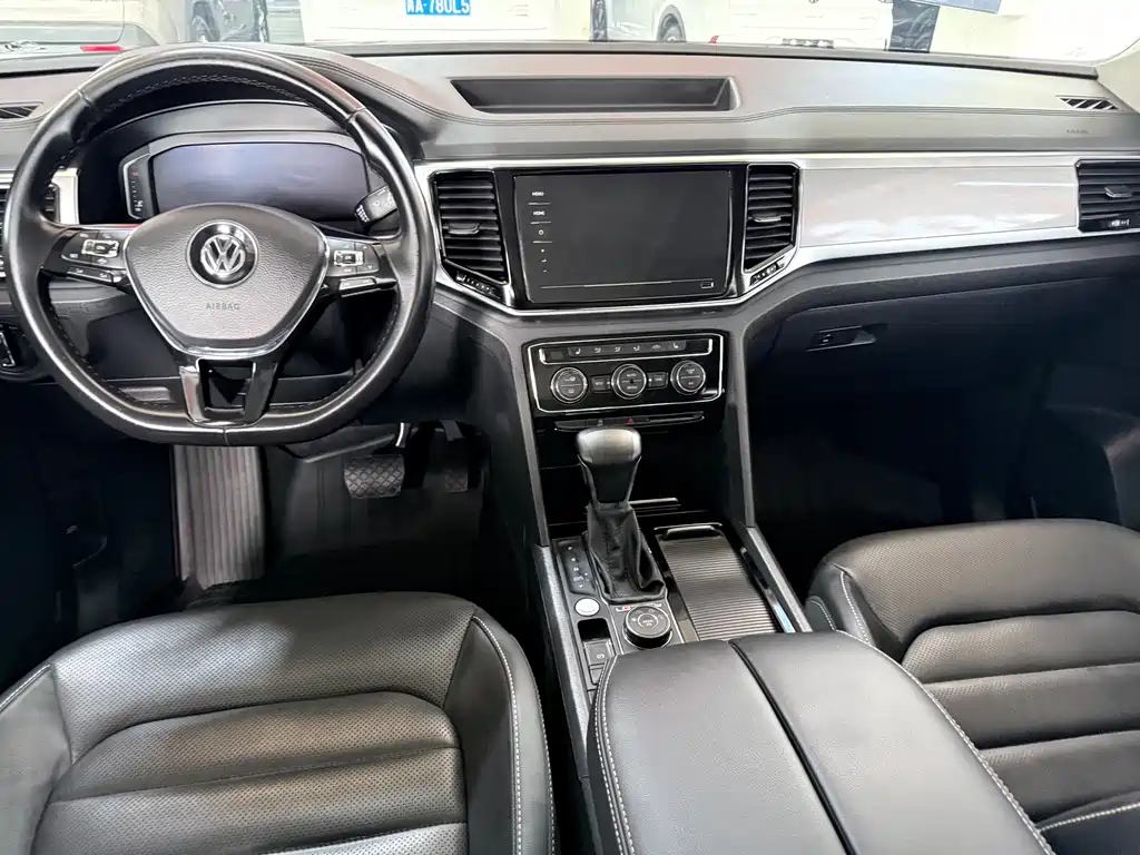 Volkswagen Teramont 2019 — фото 12