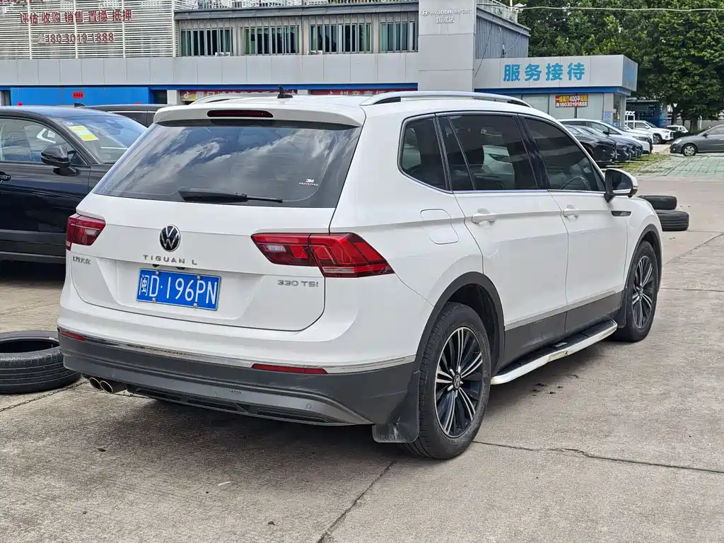 Volkswagen Tiguan L 2021 — фото 4