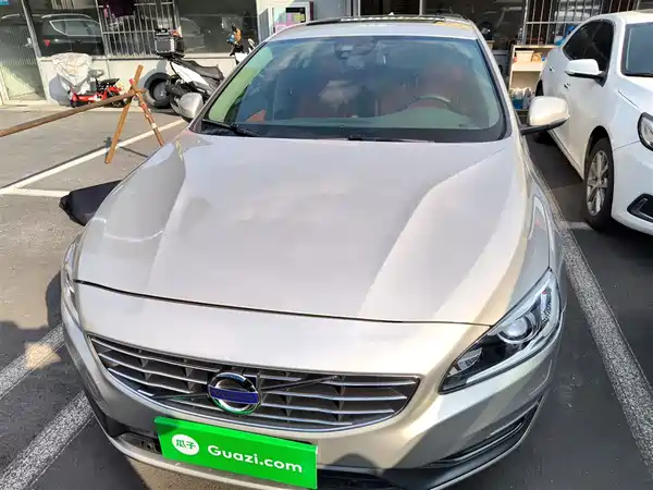 Volvo S60 2018