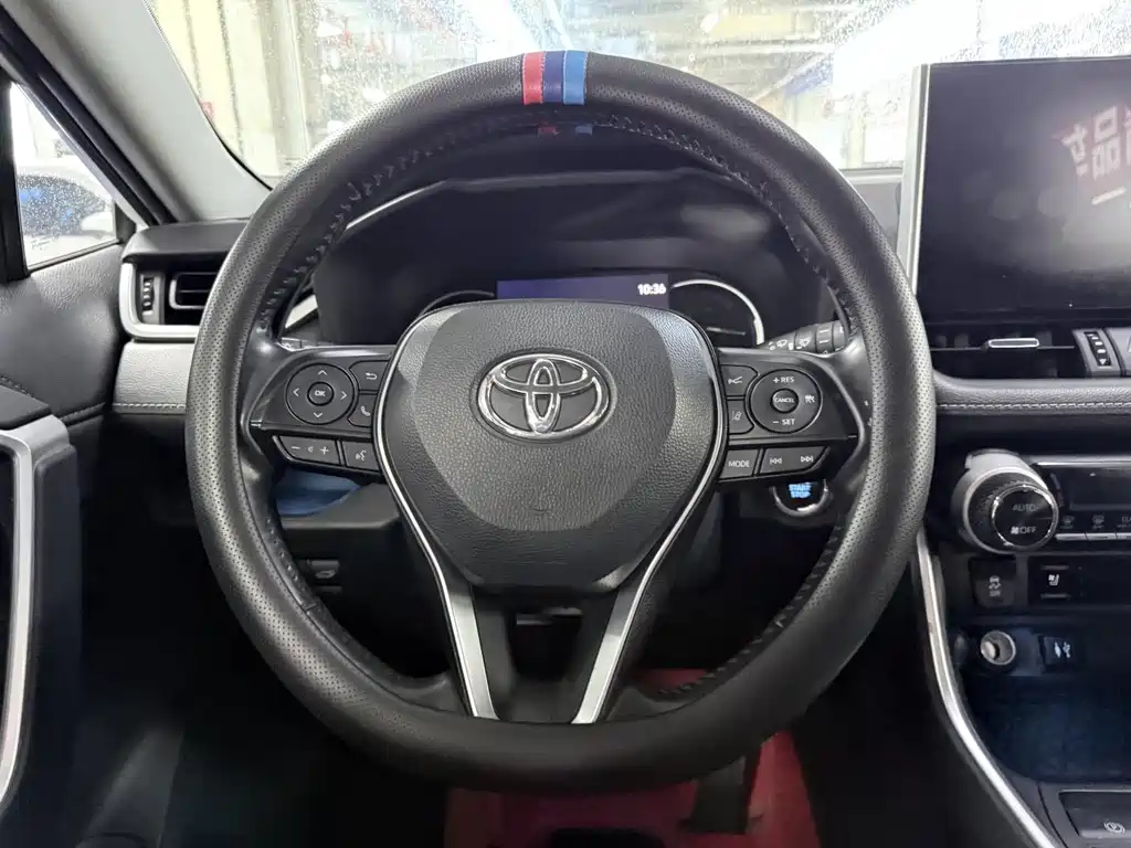 Toyota Wildlander 2022 — фото 12