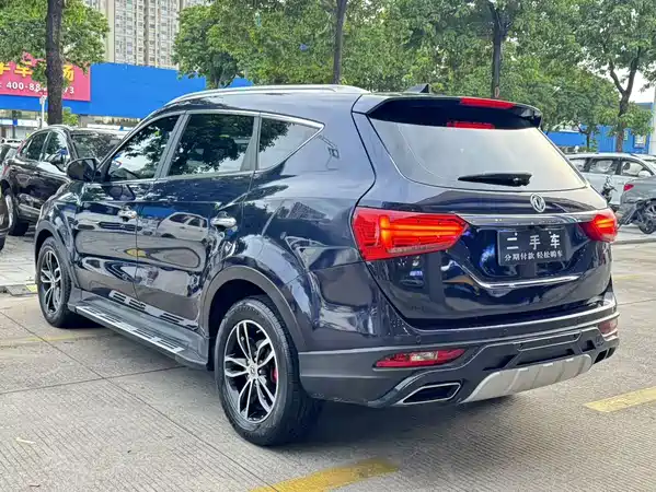 Dongfeng Scenery 580 2018