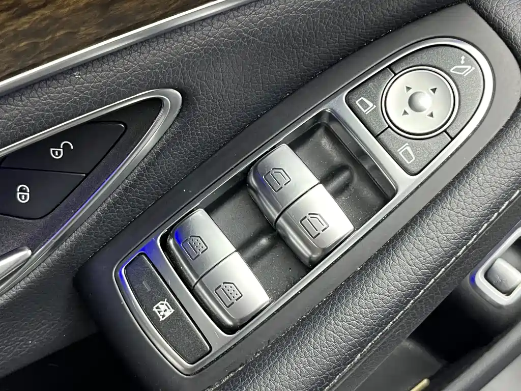 Mercedes-Benz S-Class 2015 — фото 16