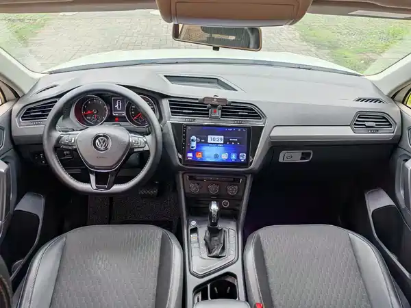 Volkswagen Tiguan L 2017