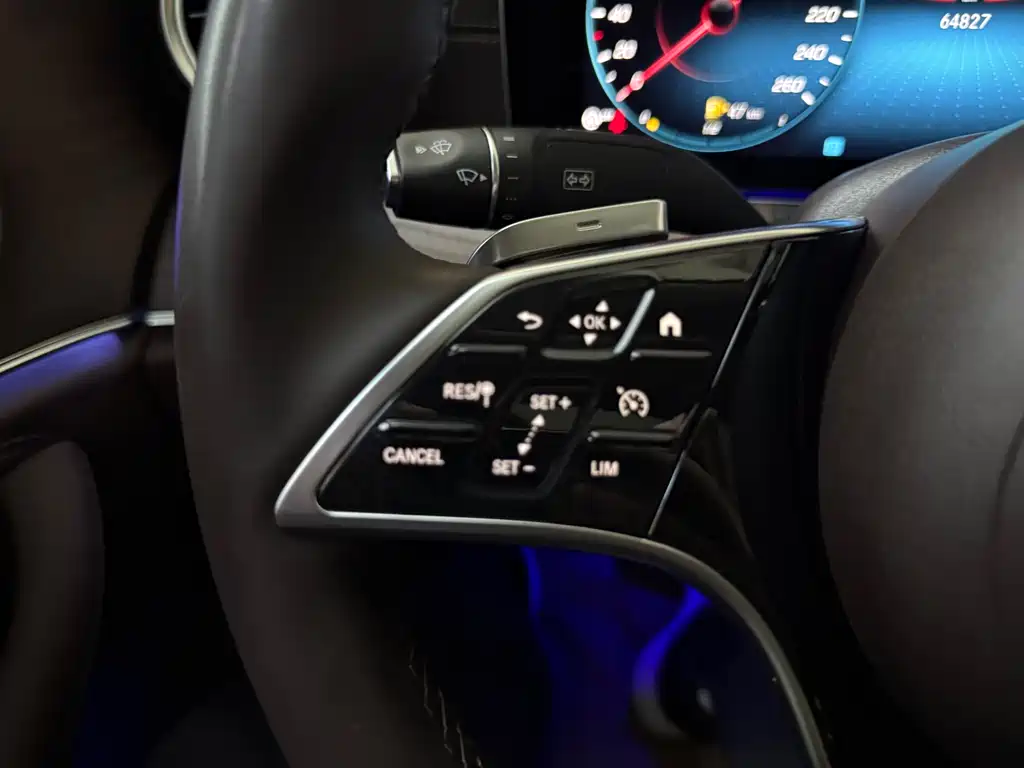 Mercedes-Benz E-Class 2021 — фото 14