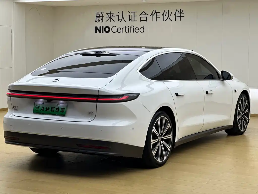 NIO ET7 2024