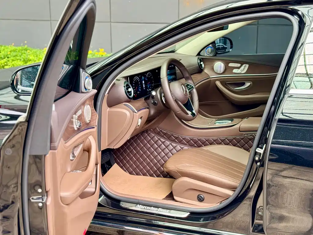 Mercedes-Benz E-Class 2021